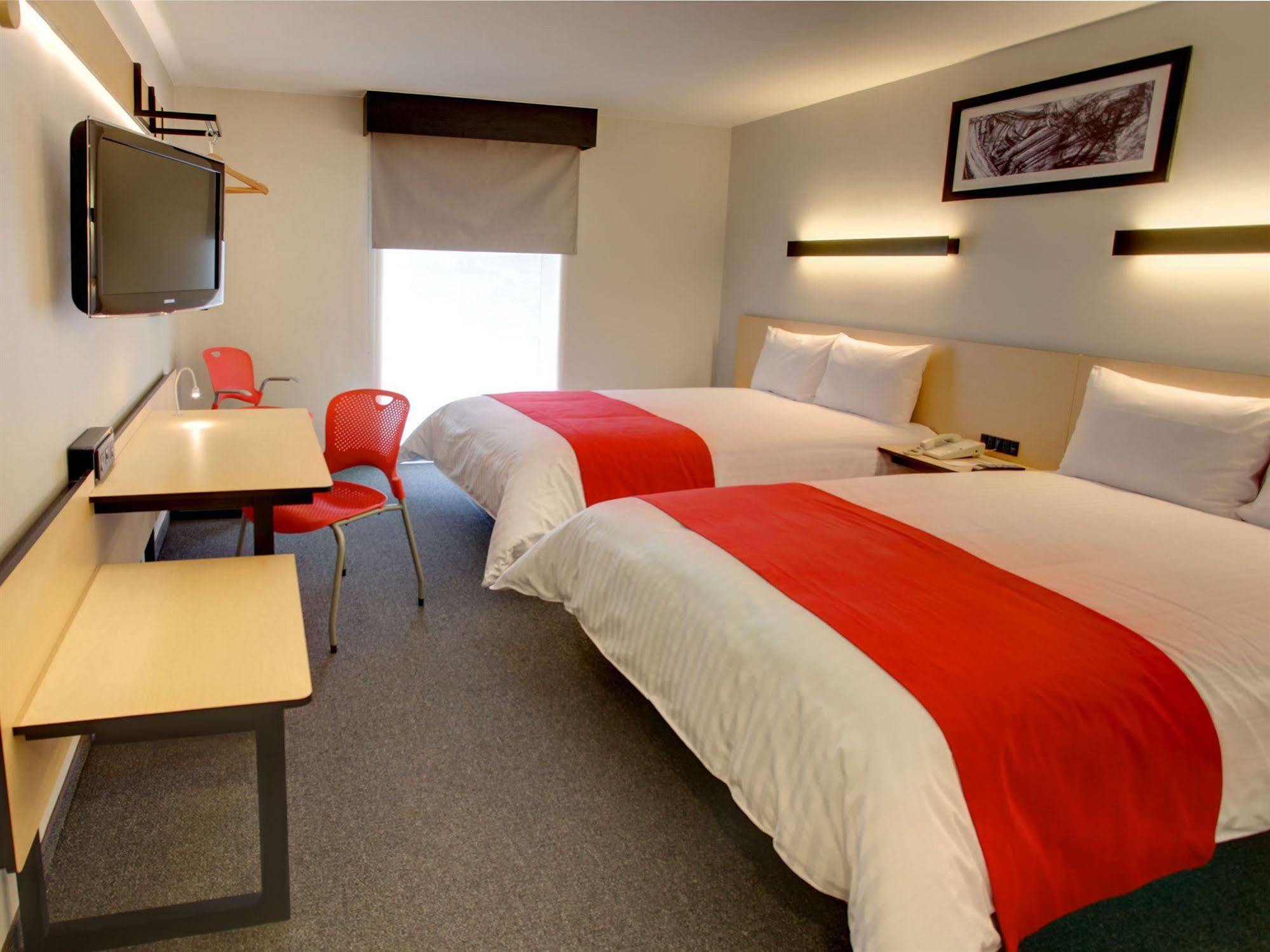 City Express By Marriott Monterrey Norte Экстерьер фото